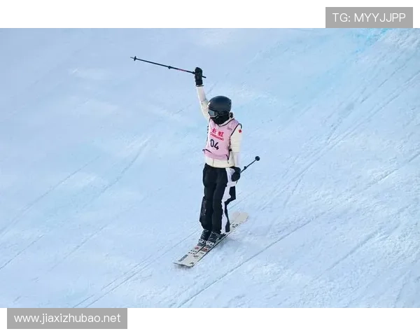 世界杯滑雪受伤女孩（世界杯滑雪受伤女孩视频）sports